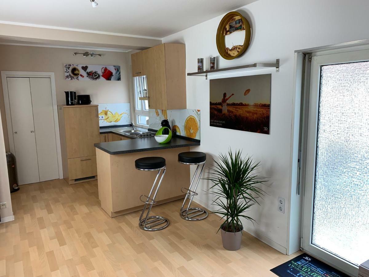 Schoenes Apartment Terrasse 2P. Stadtnah Wuerzburg Wlan Exteriér fotografie